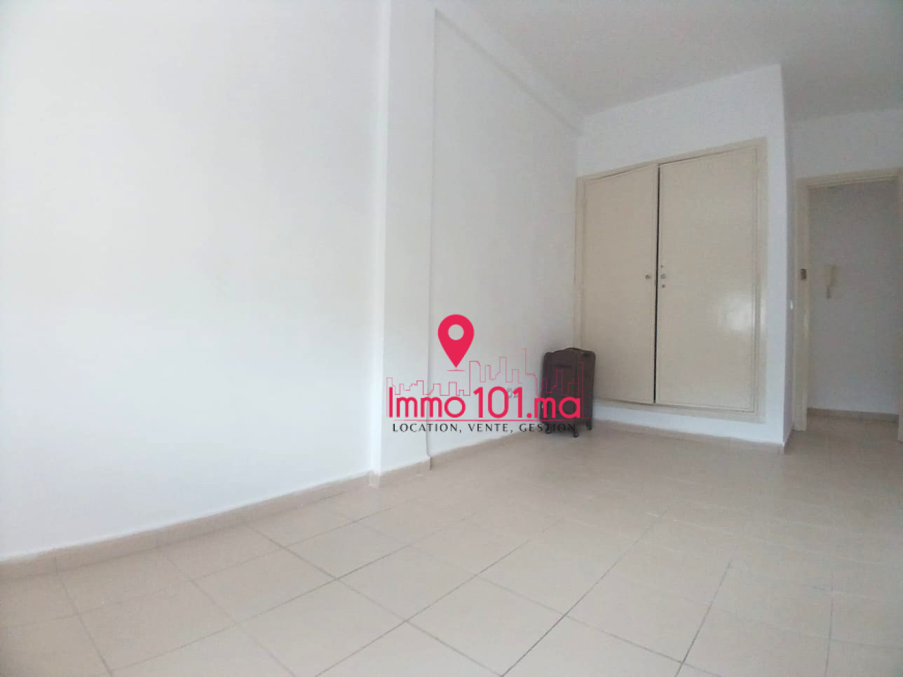 Appartement à vendre à Yaacoub El Mansour AYV2439